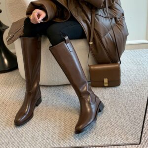 Full-grain leather upper and lower~ Best-selling slip-on wide-calf long boots for women