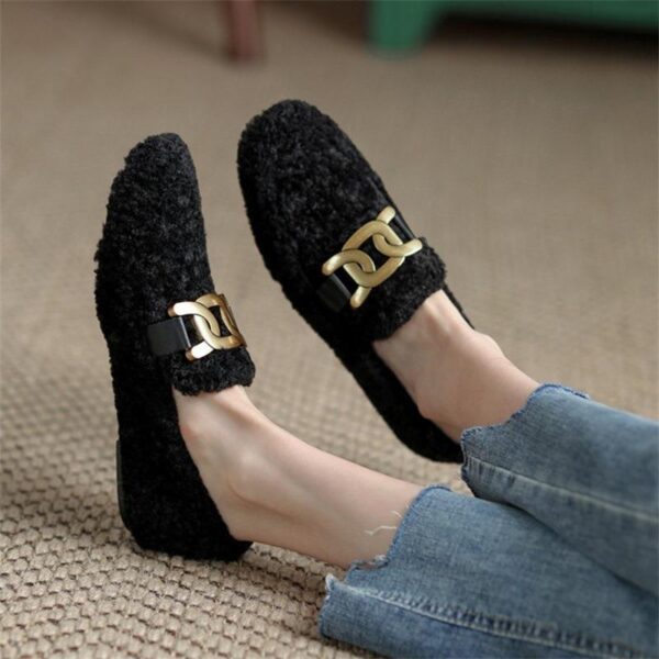 Women's Fluffy Flat Shoes 2025 Winter New Korean Style Round Toe Trendy Metal Buckle Slip-on Flat Heel Ladies' Shoes for Export